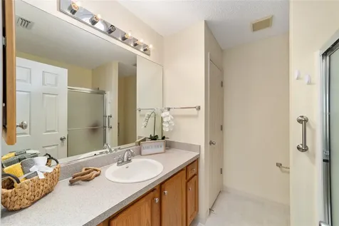 17040 SE 96th Chapelwood Circle The Villages FL 32162