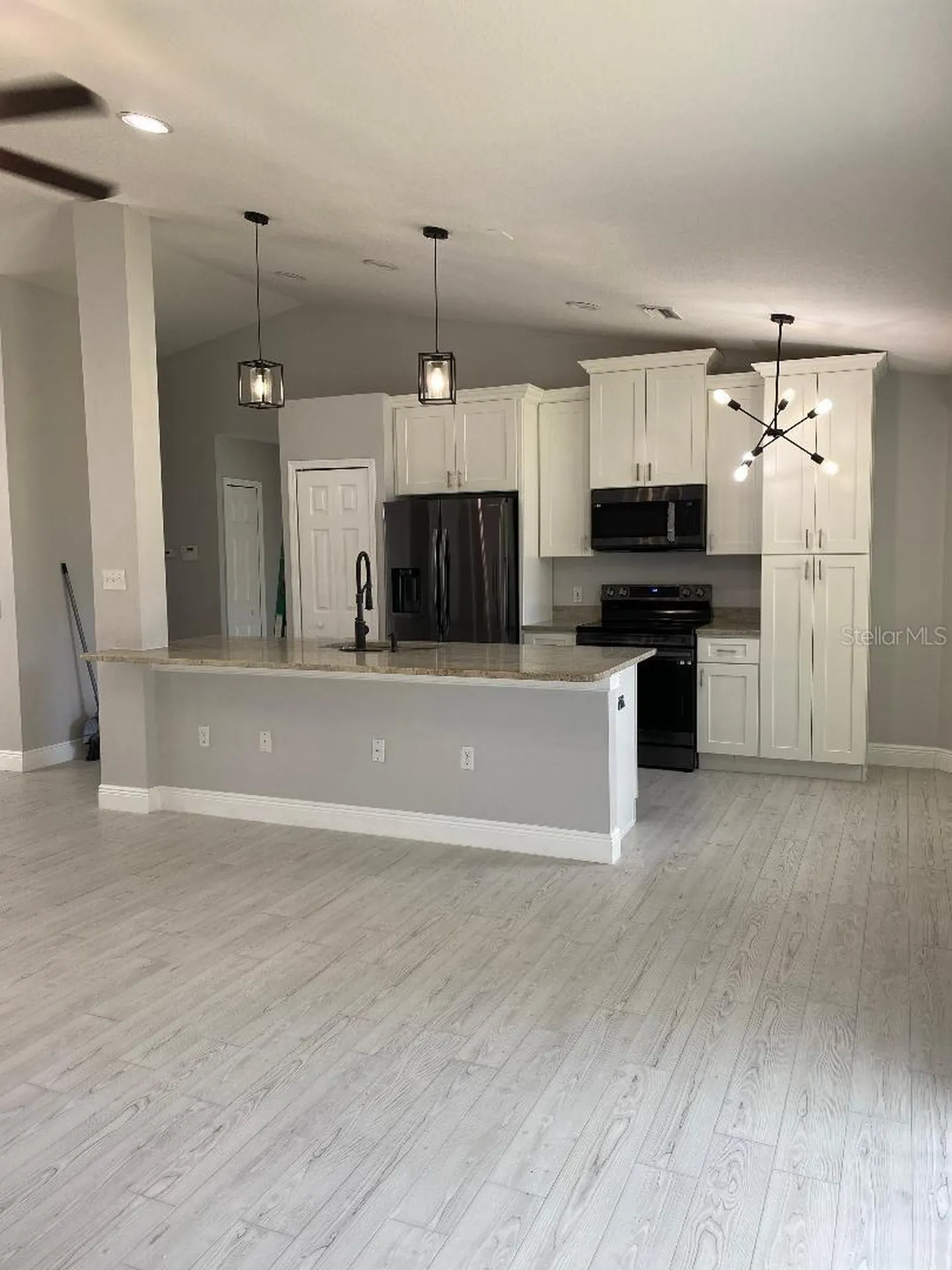 443 Flamingo Court Kissimmee FL 34759