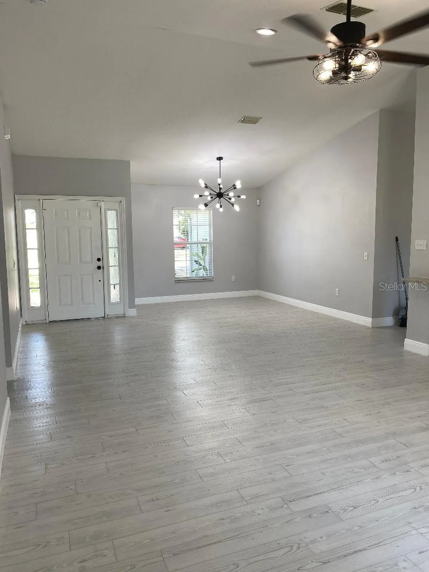 443 Flamingo Court Kissimmee FL 34759