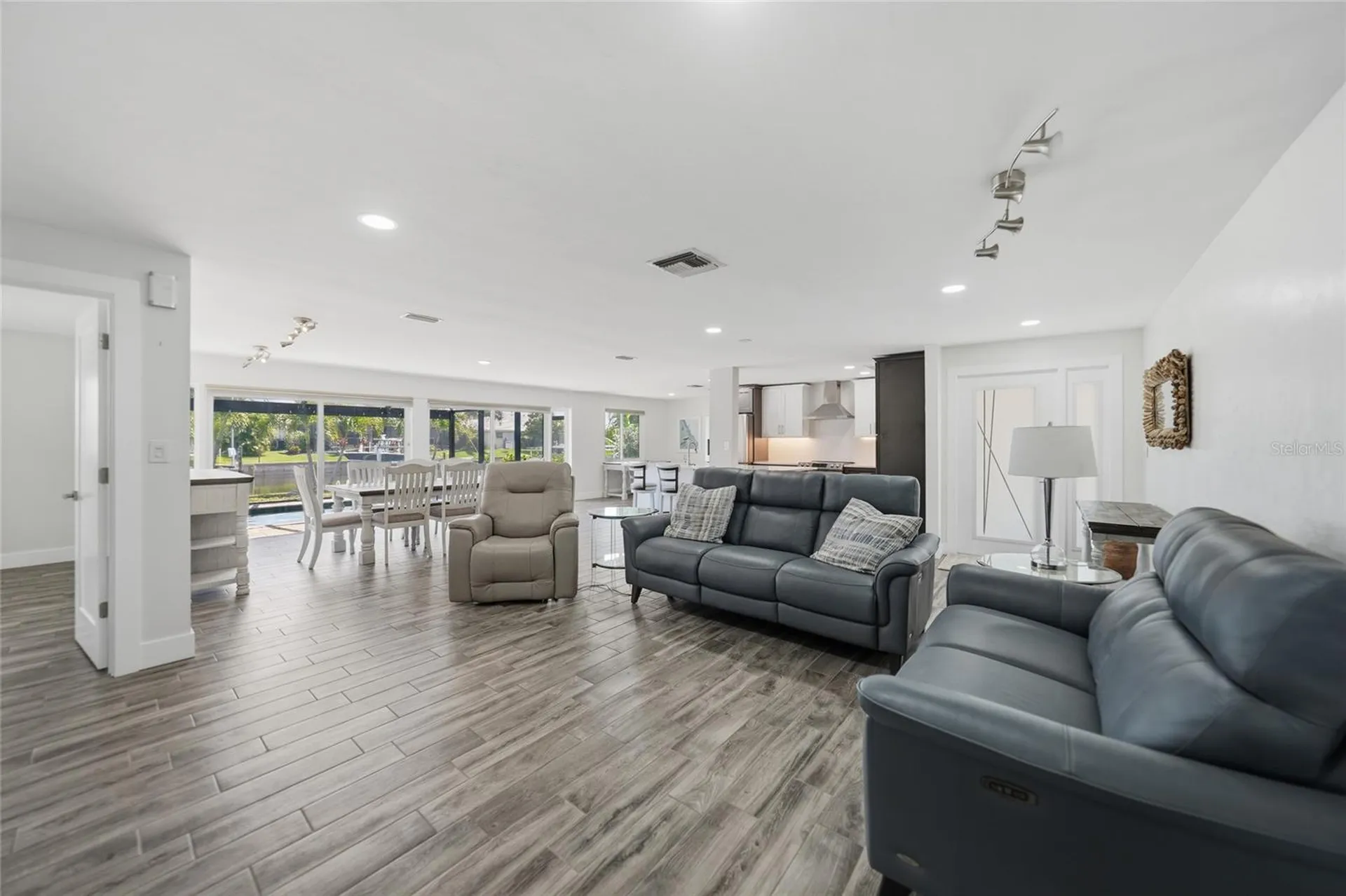 380 Coronado Drive Punta Gorda FL 33950