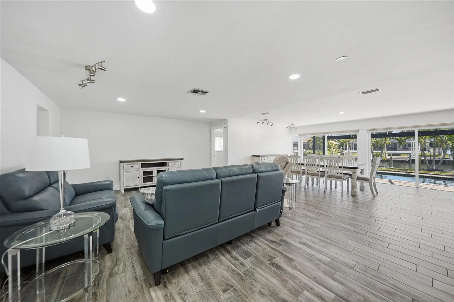 380 Coronado Drive Punta Gorda FL 33950