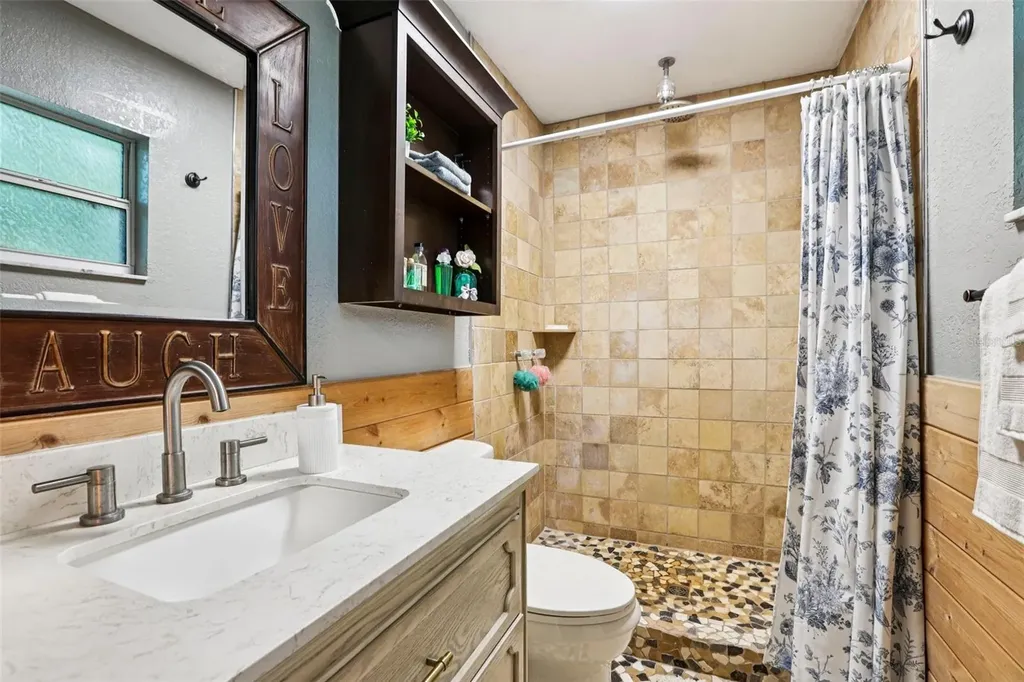 8904 Clayton Lane Lakeland FL 33809