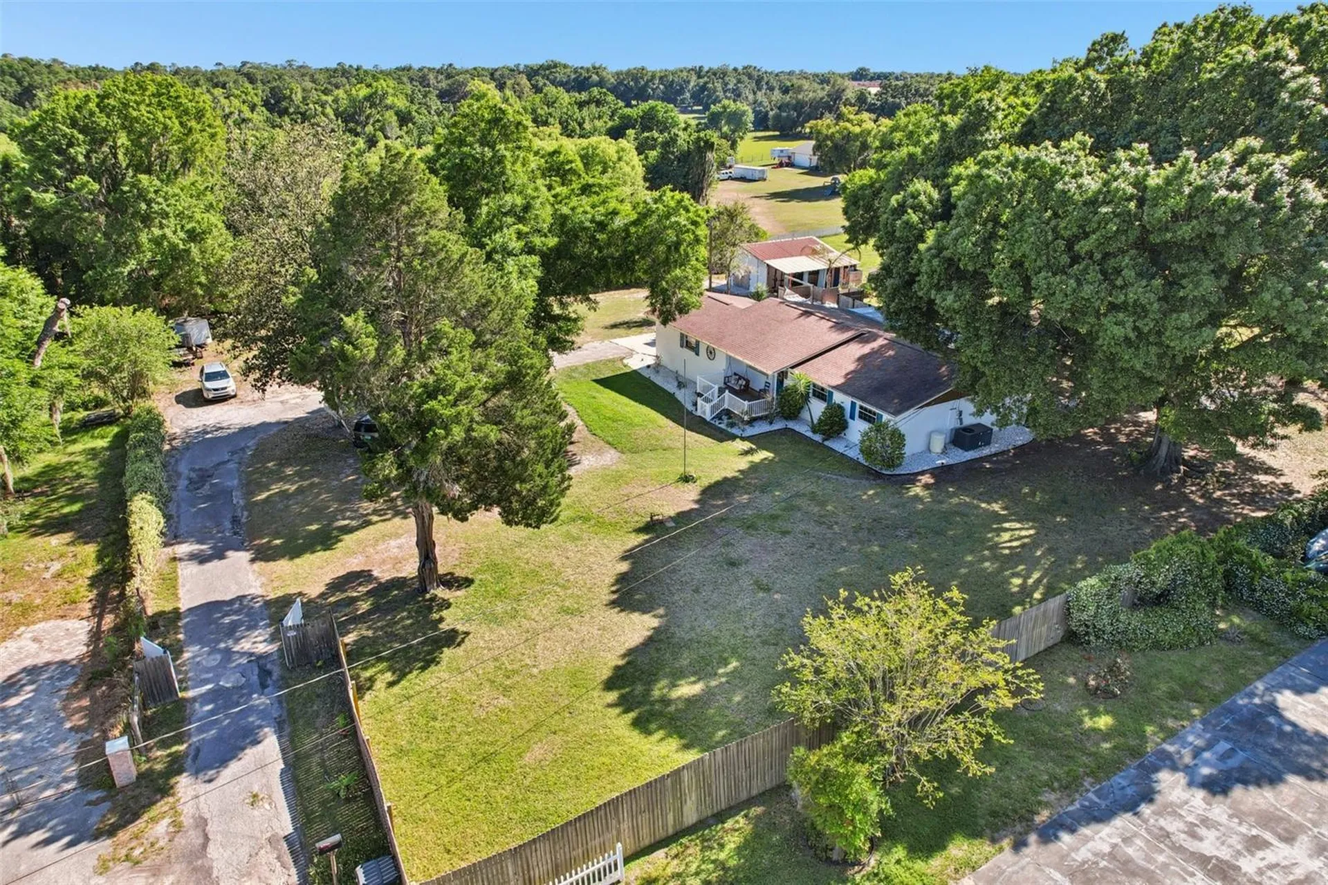 8904 Clayton Lane Lakeland FL 33809