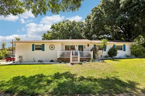 8904 Clayton Lane Lakeland FL 33809