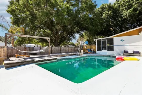 8904 Clayton Lane Lakeland FL 33809