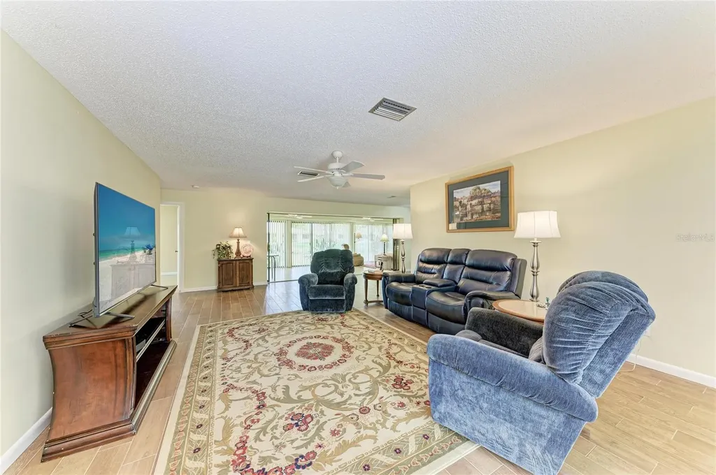 7160 Fairway Bend Circle Sarasota FL 34243