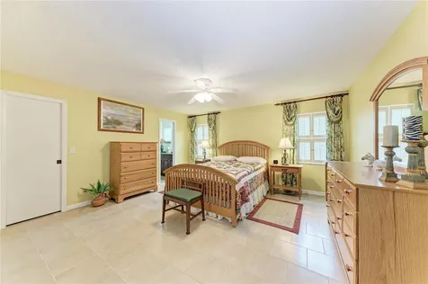 7160 Fairway Bend Circle Sarasota FL 34243