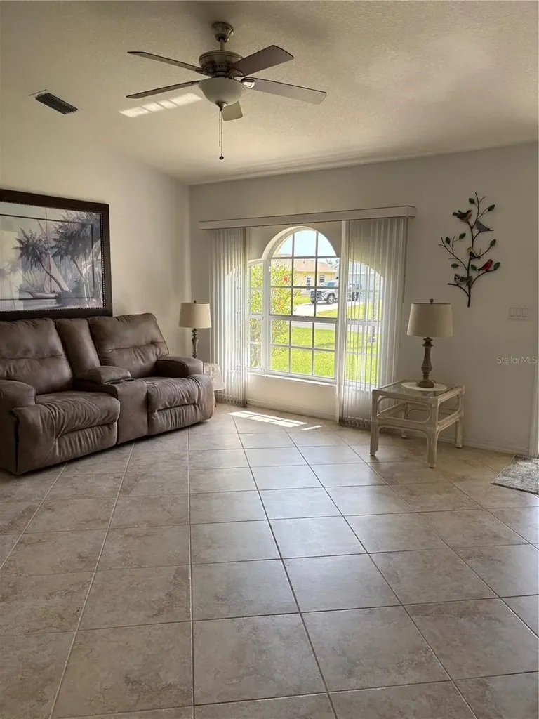 157 Annapolis Lane Rotonda West FL 33947