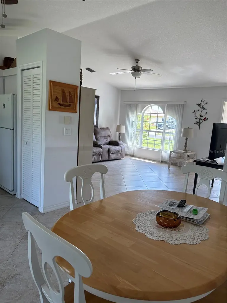 157 Annapolis Lane Rotonda West FL 33947