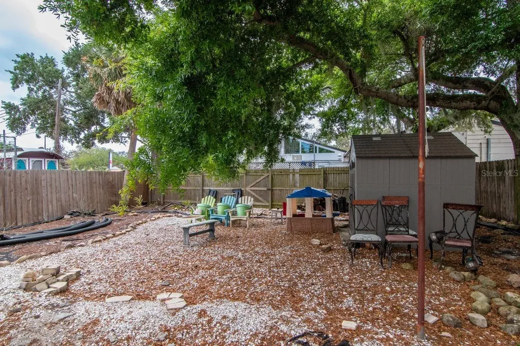 734 2nd Street N Safety Harbor FL 34695