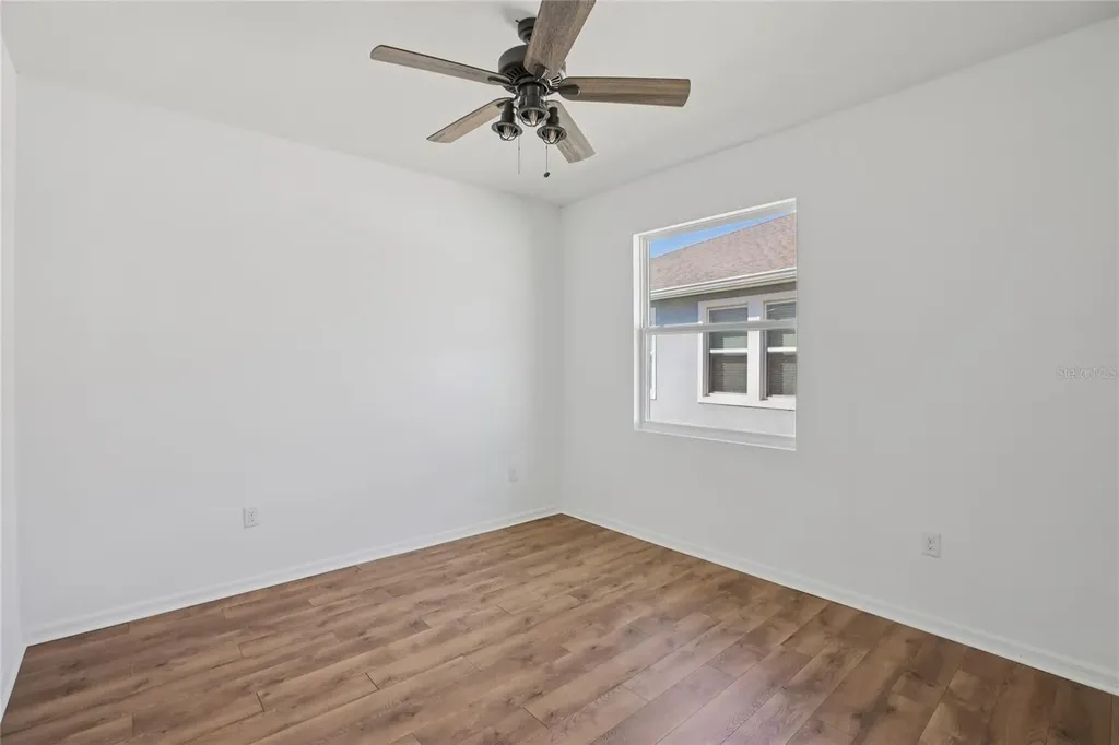 10747 Laxer Cay Loop San Antonio FL 33576