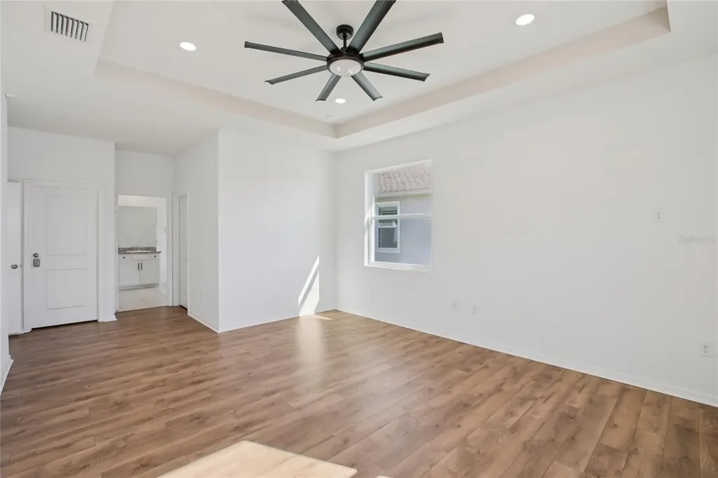 10747 Laxer Cay Loop San Antonio FL 33576