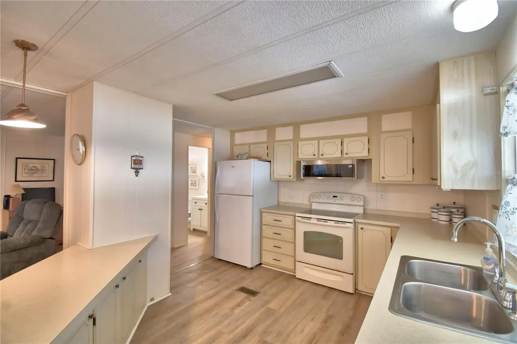 6773 Brentwood Drive NE Winter Haven FL 33881