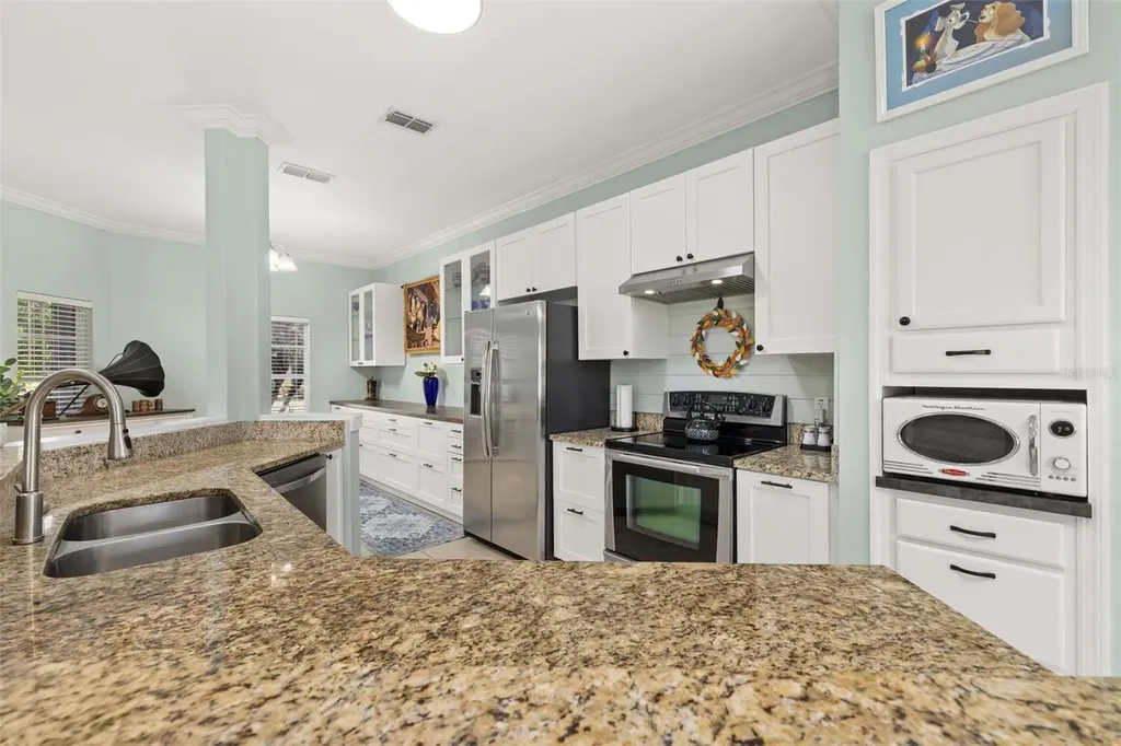 2591 Summerland Way Kissimmee FL 34746