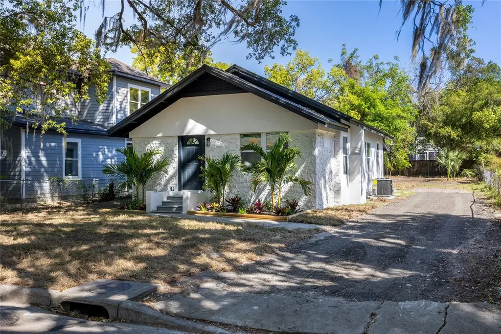 418 NW 3rd Avenue Gainesville FL 32601