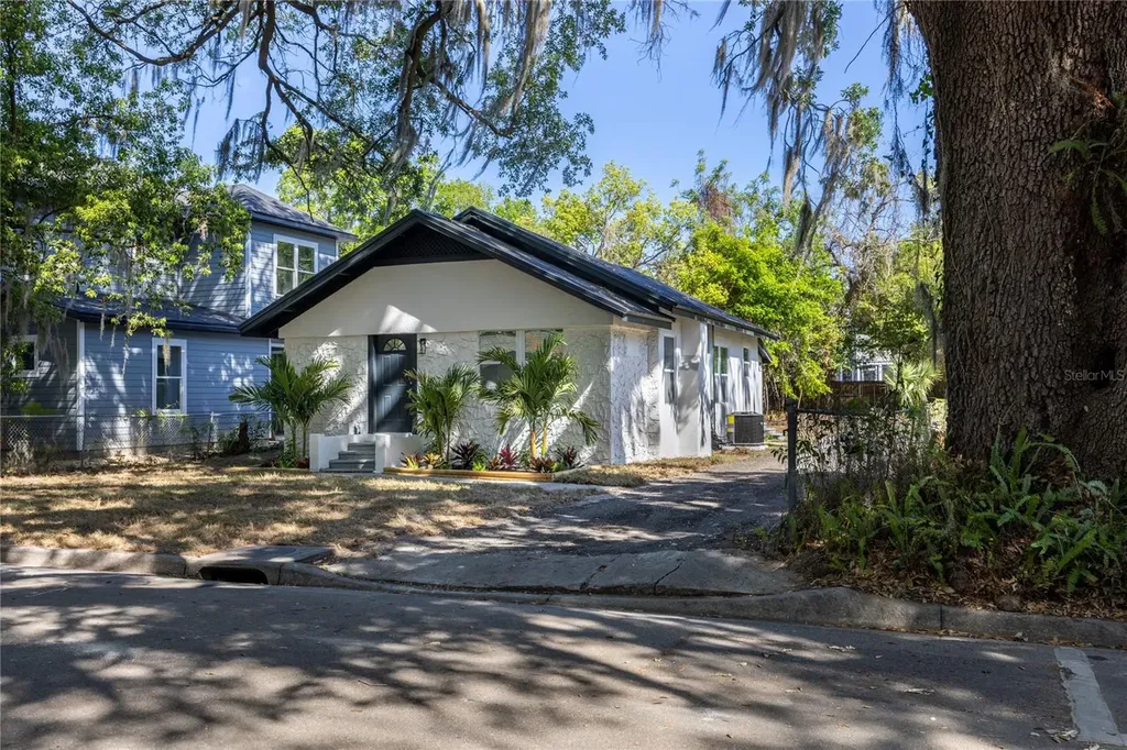 418 NW 3rd Avenue Gainesville FL 32601
