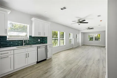418 NW 3rd Avenue Gainesville FL 32601