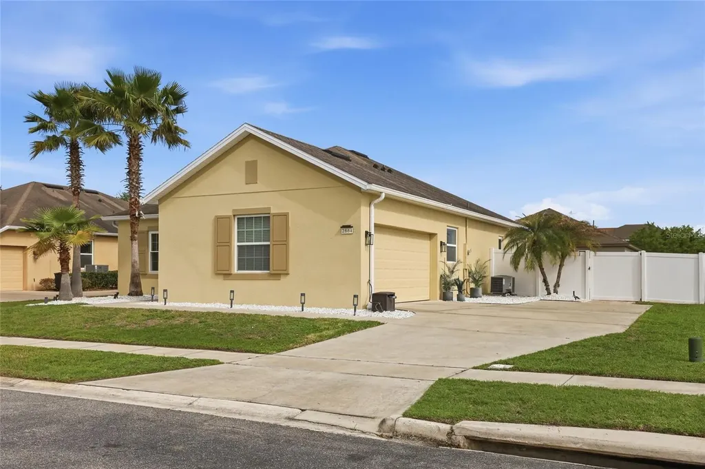 2864 Running Brook Circle Kissimmee FL 34744