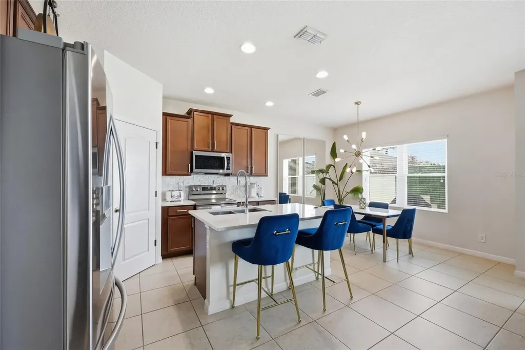 2864 Running Brook Circle Kissimmee FL 34744