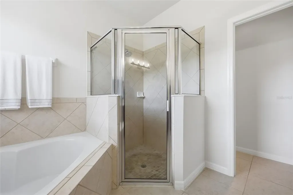 2864 Running Brook Circle Kissimmee FL 34744