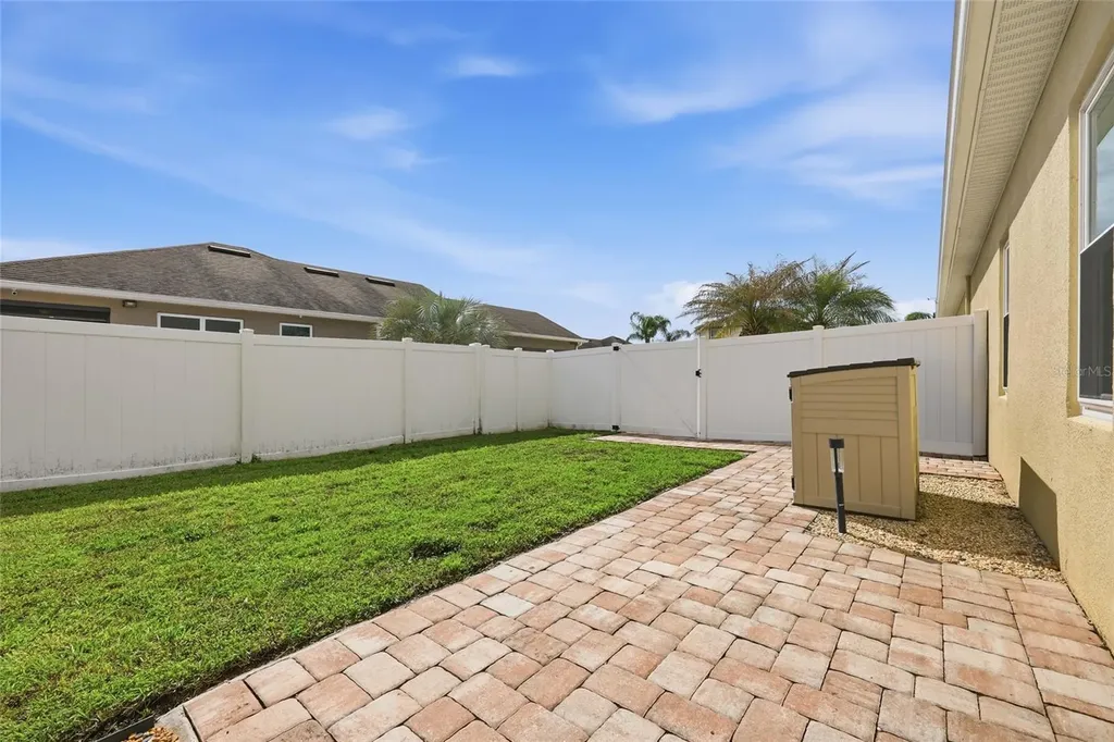 2864 Running Brook Circle Kissimmee FL 34744