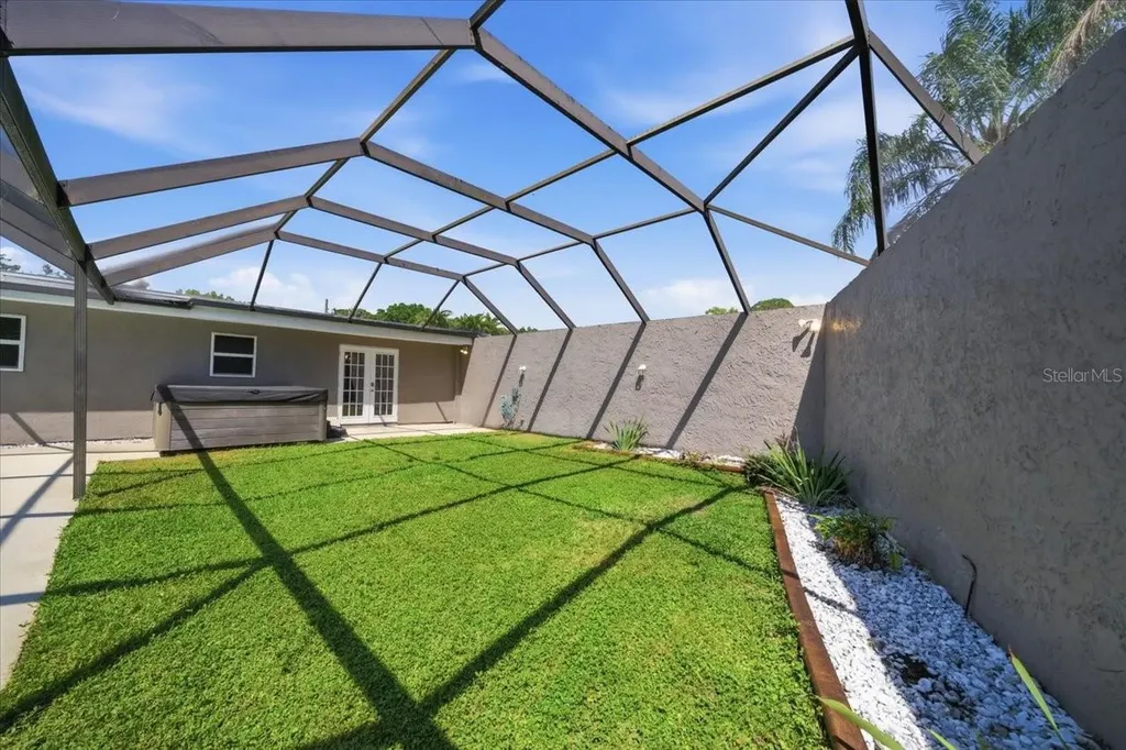 1023 Idlewild Drive N Dunedin FL 34698