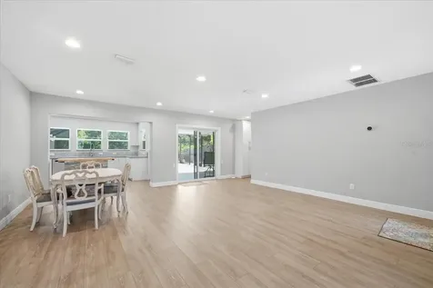 1023 Idlewild Drive N Dunedin FL 34698