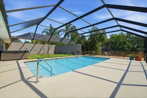 1023 Idlewild Drive N Dunedin FL 34698