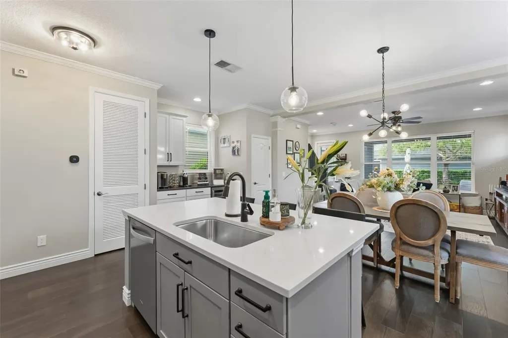8189 Laureate Boulevard Orlando FL 32827