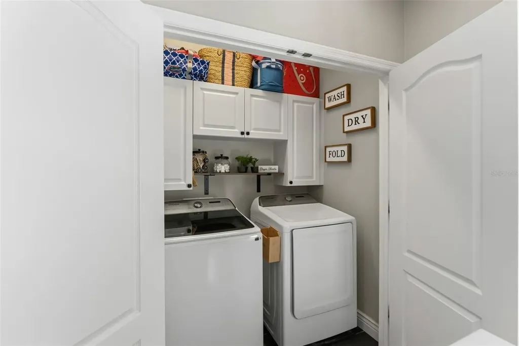 8189 Laureate Boulevard Orlando FL 32827