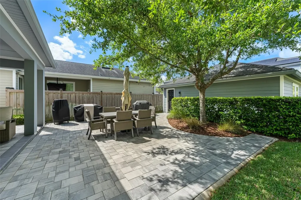 8189 Laureate Boulevard Orlando FL 32827