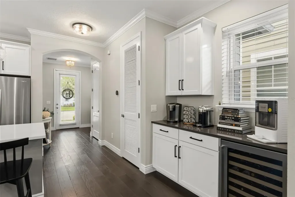 8189 Laureate Boulevard Orlando FL 32827
