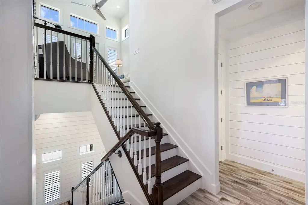 318 Compass Point Drive Bradenton FL 34209