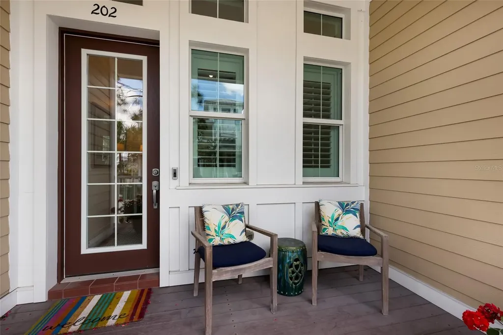 318 Compass Point Drive Bradenton FL 34209