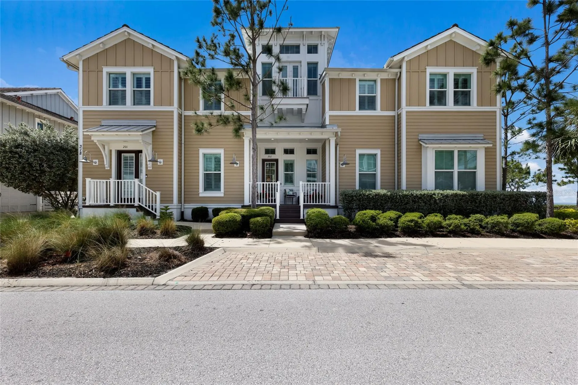 318 Compass Point Drive Bradenton FL 34209
