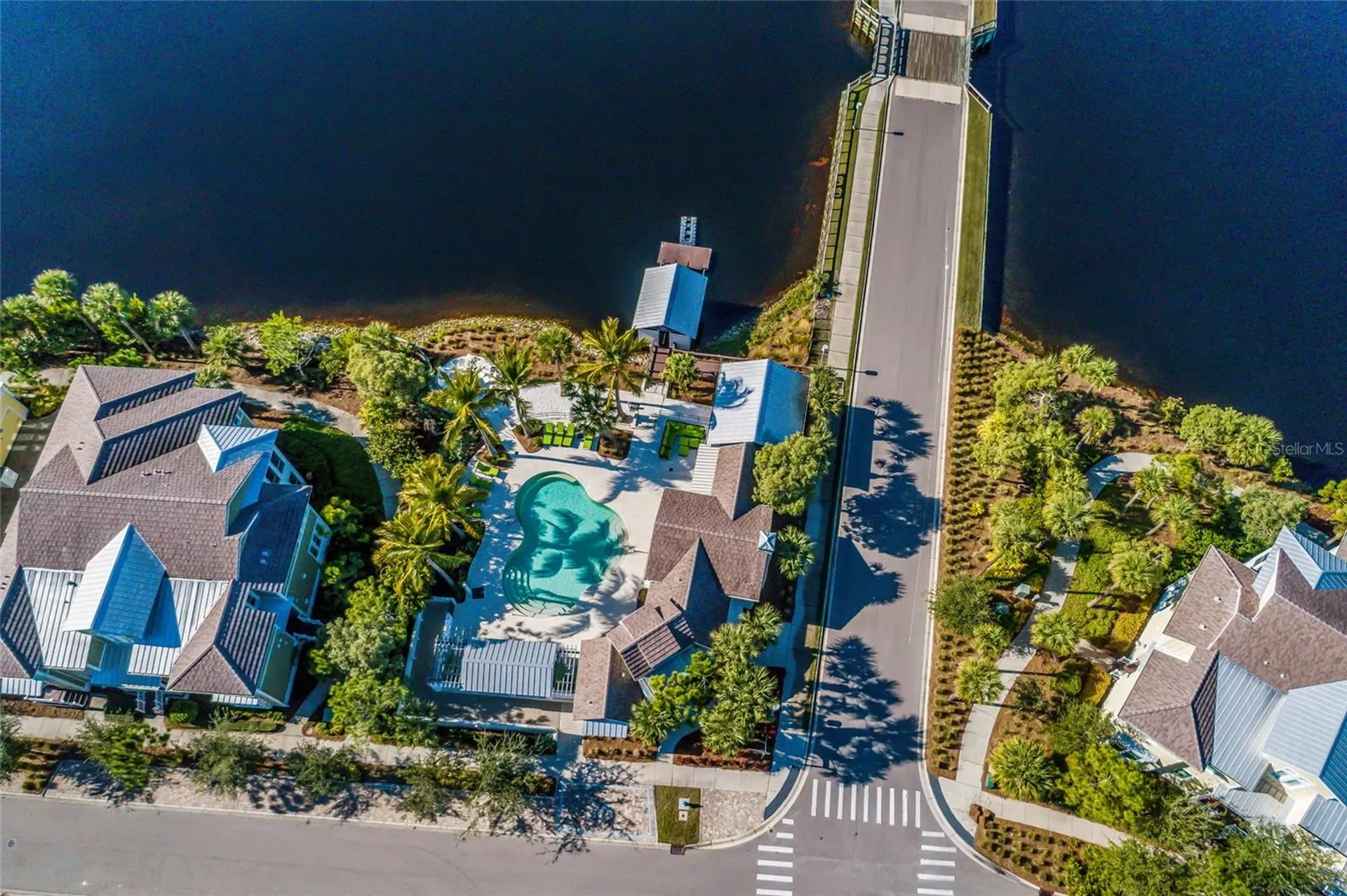 318 Compass Point Drive Bradenton FL 34209