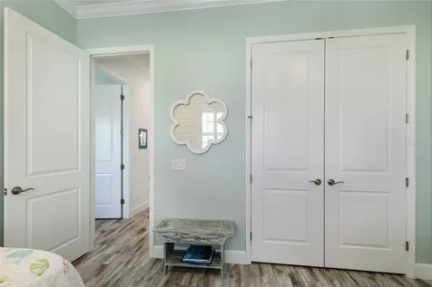 318 Compass Point Drive Bradenton FL 34209