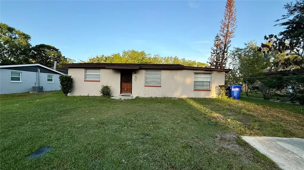 724 Lincoln Street Kissimmee FL 34741