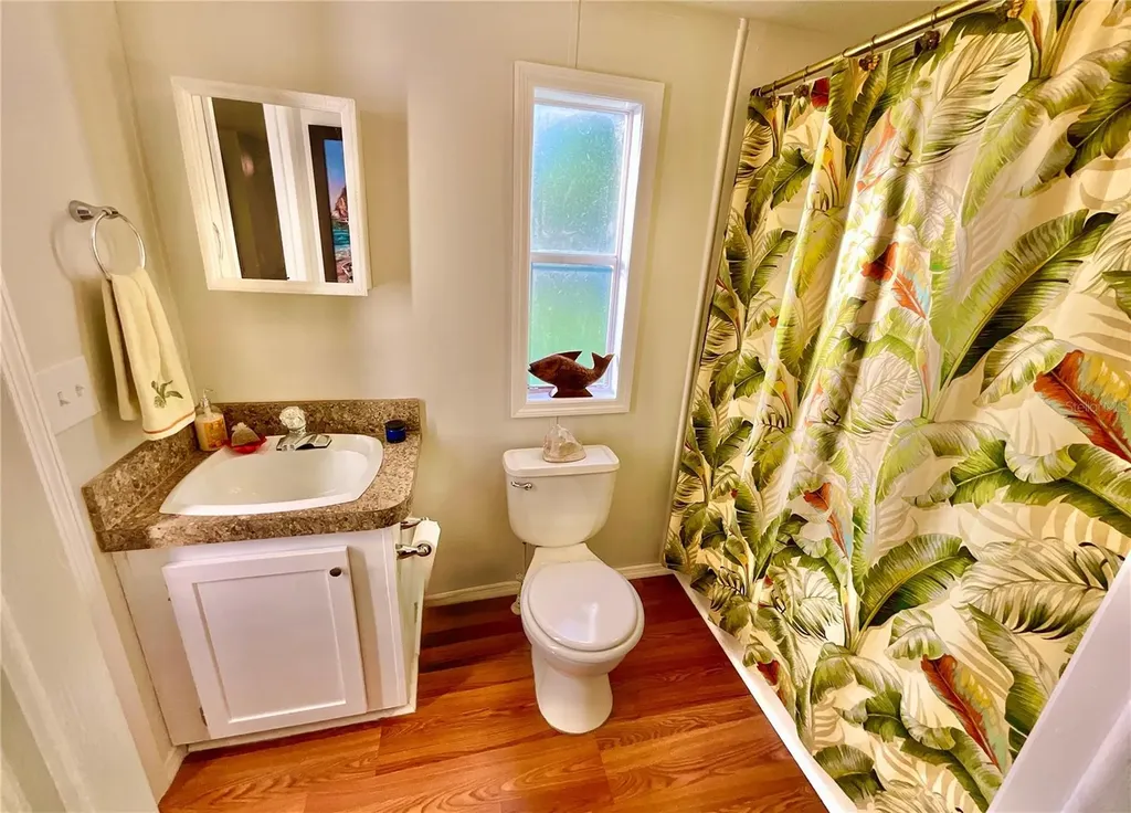 129 Crystal Lake Drive Melrose FL 32666