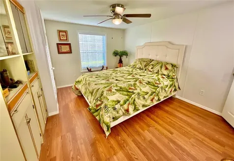 129 Crystal Lake Drive Melrose FL 32666