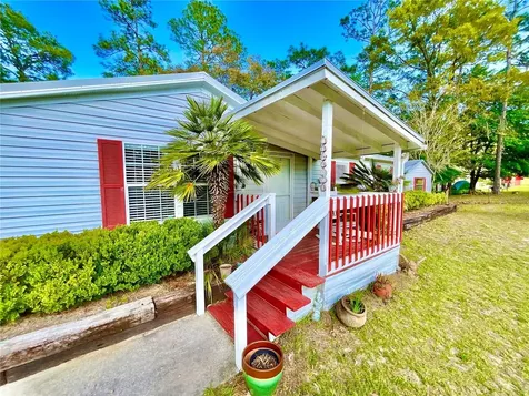 129 Crystal Lake Drive Melrose FL 32666