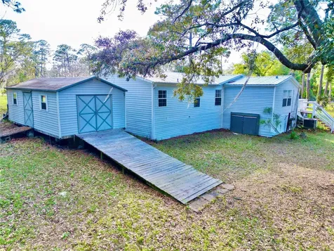 129 Crystal Lake Drive Melrose FL 32666