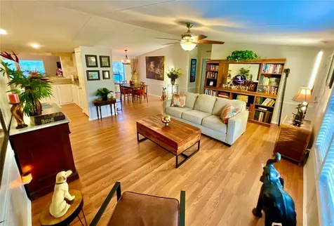129 Crystal Lake Drive Melrose FL 32666