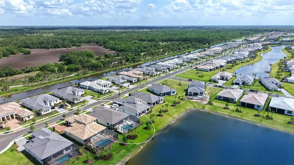 4513 Mondrian Court Sarasota FL 34240