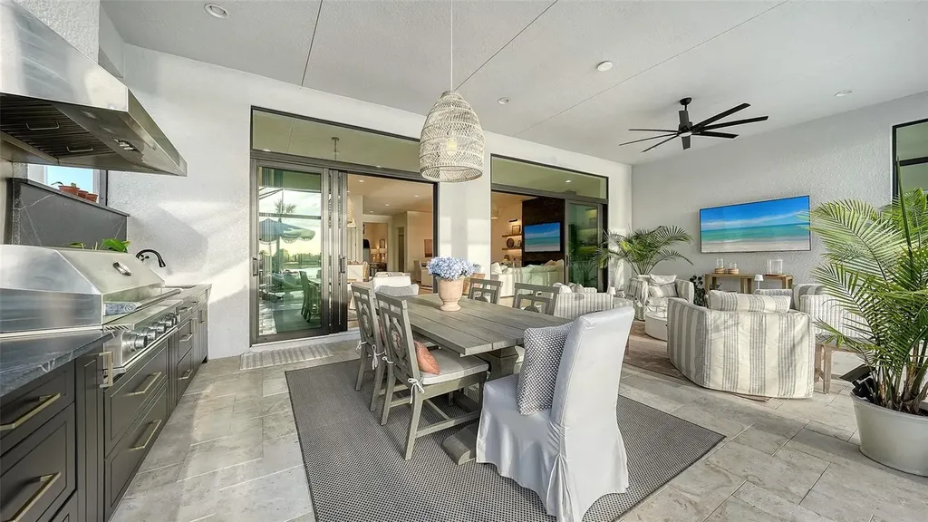4513 Mondrian Court Sarasota FL 34240