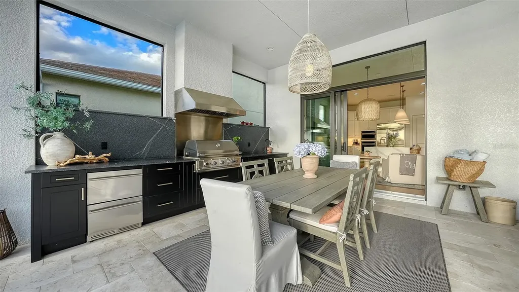 4513 Mondrian Court Sarasota FL 34240