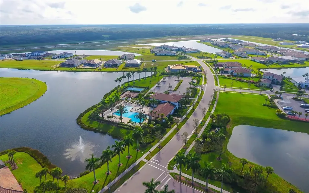 4513 Mondrian Court Sarasota FL 34240