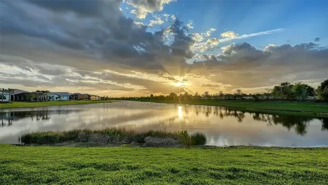 4513 Mondrian Court Sarasota FL 34240