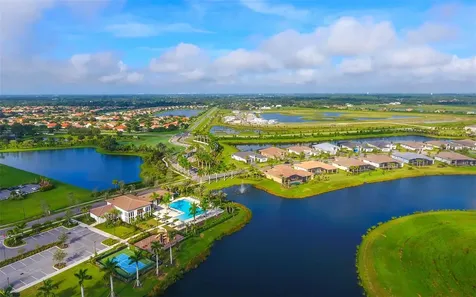 4513 Mondrian Court Sarasota FL 34240