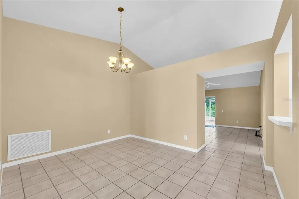 4704 Lighterwood Way Valrico FL 33596